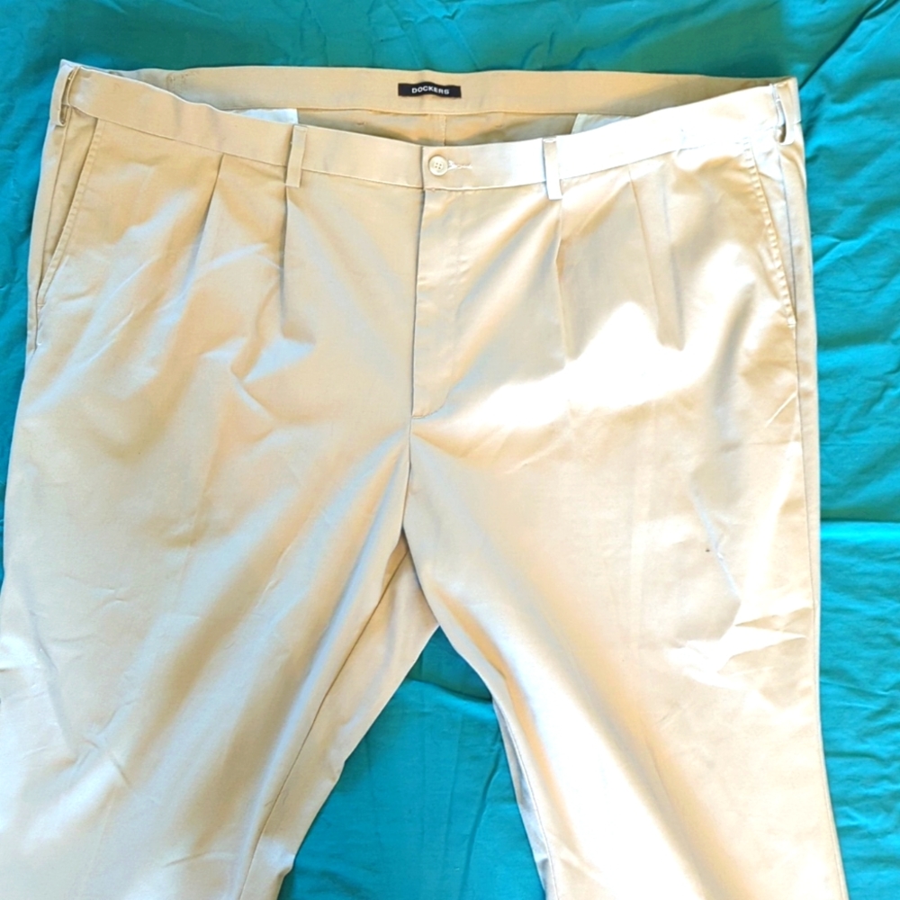 Khaki dress pants